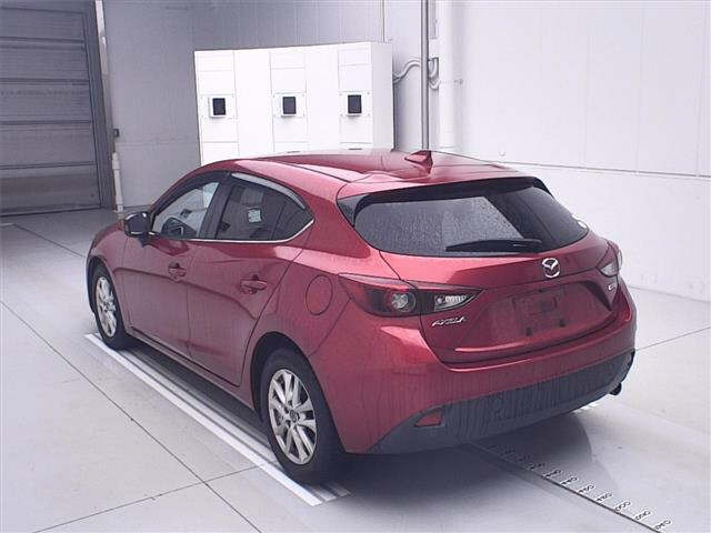 MAZDA AXELA 2016