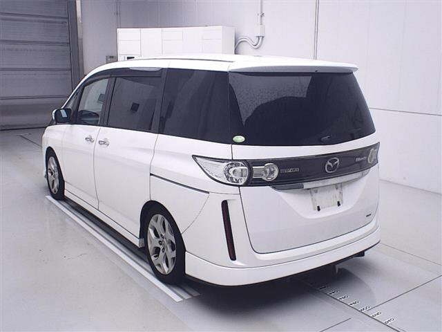 MAZDA BIANTE 2010