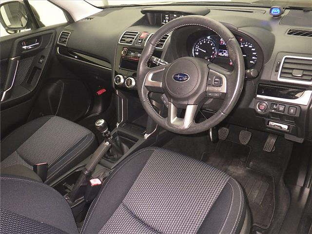 SUBARU FORESTER 2017