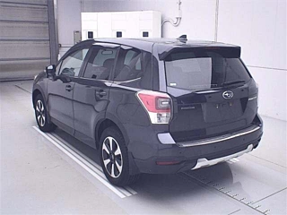 SUBARU FORESTER 2017