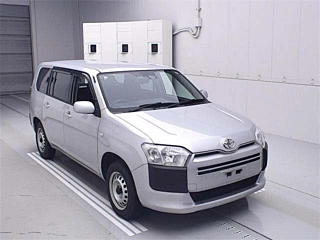 TOYOTA PROBOX 2018