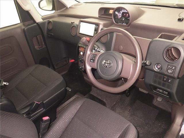 TOYOTA SPADE 2014