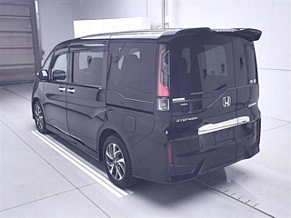 HONDA STEP WAGON 2016