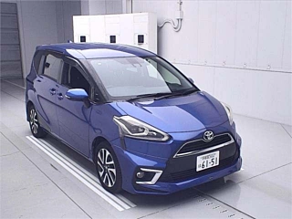 TOYOTA SIENTA 2016