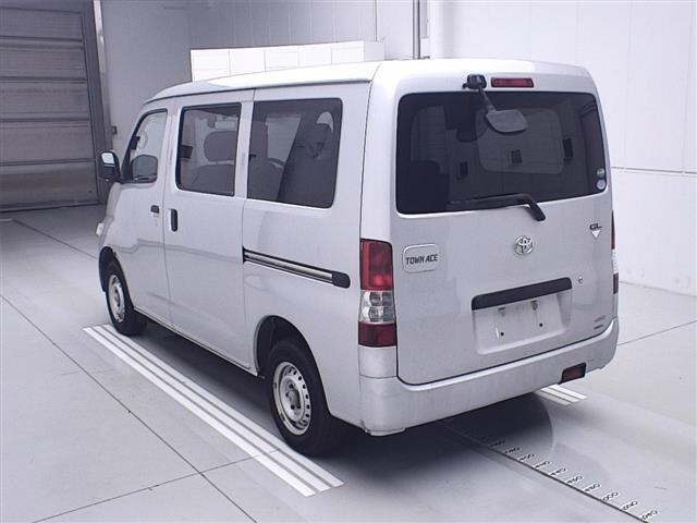 TOYOTA TOWN ACE VAN 2017