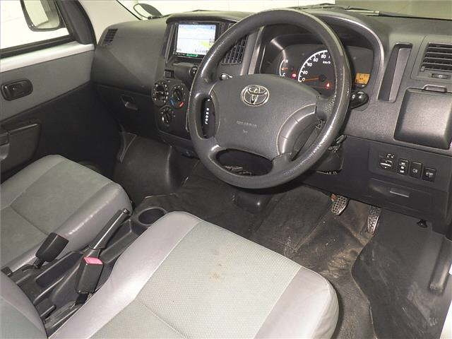 TOYOTA TOWN ACE VAN 2017