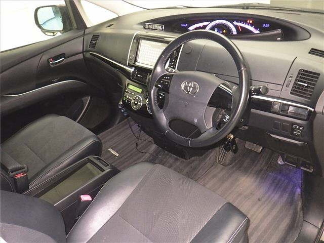 TOYOTA ESTIMA 2014