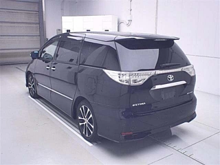TOYOTA ESTIMA 2014