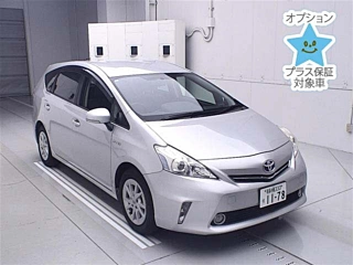 TOYOTA PRIUS ALPHA 2014