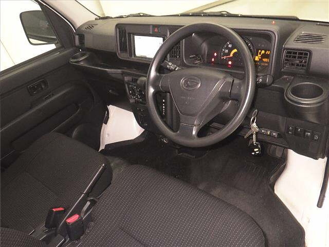 DAIHATSU HIJET VAN 2019