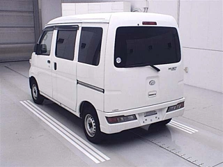 DAIHATSU HIJET VAN 2019
