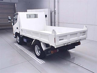 TOYOTA DYNA 2019