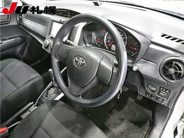 TOYOTA COROLLA FIELDER 2019