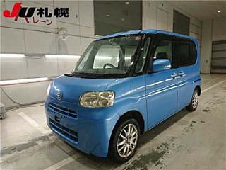 DAIHATSU TANTO 2010