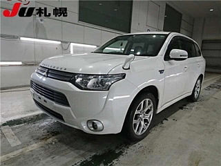 MITSUBISHI OUTLANDER PHEV 2013