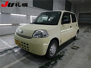 DAIHATSU ESSE 2011