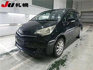 TOYOTA RACTIS 2011