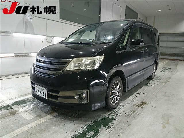 NISSAN SERENA 2013