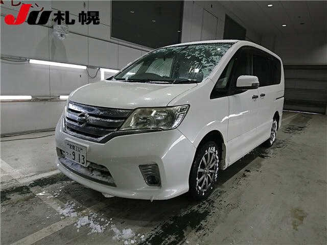 NISSAN SERENA 2011