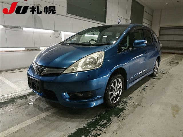 HONDA FIT SHUTTLE 2013