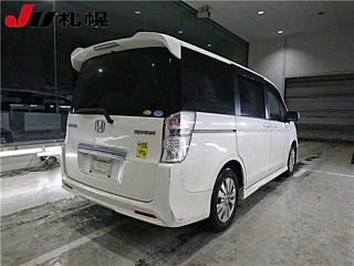 HONDA STEP WAGON 2010