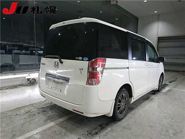 HONDA STEP WAGON 2010