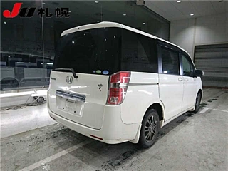 HONDA STEP WAGON 2010