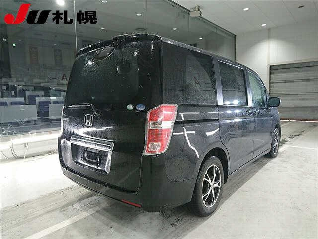 HONDA STEP WAGON 2010