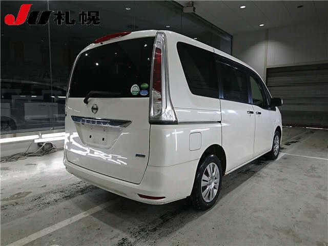 NISSAN SERENA 2012