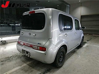 NISSAN CUBE 2011