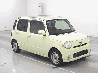 DAIHATSU MIRA 2010