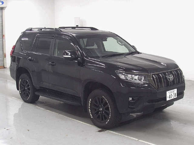 TOYOTA LAND CRUISER PRADO 2021
