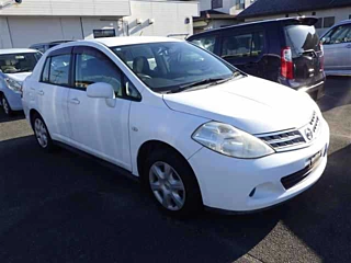 NISSAN TIIDA LATIO 2009