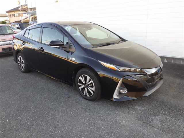TOYOTA PRIUS PHV 2020