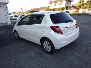 TOYOTA VITZ 2014