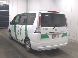 NISSAN SERENA 2013