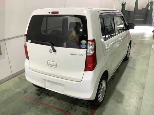 SUZUKI WAGON R 2013