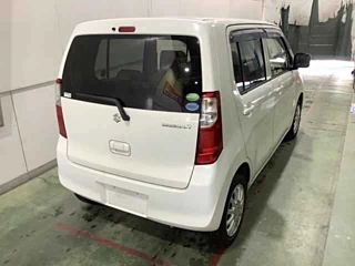 SUZUKI WAGON R 2013