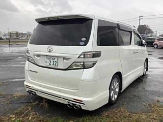 TOYOTA VELLFIRE 2010