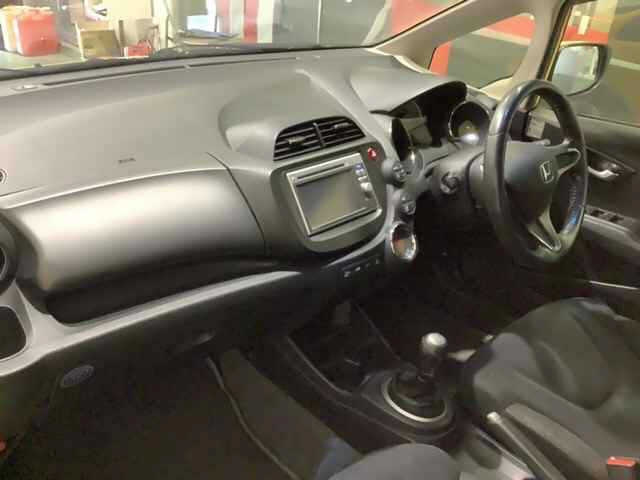 HONDA FIT 2012