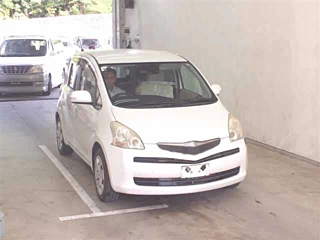 TOYOTA RACTIS 2010