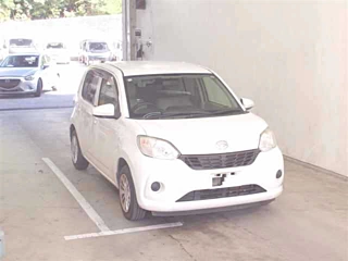DAIHATSU BOON 2016