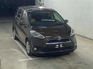 TOYOTA SIENTA 2016