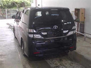 TOYOTA VELLFIRE 2008