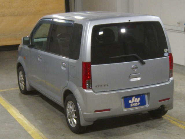 NISSAN OTTI 2011
