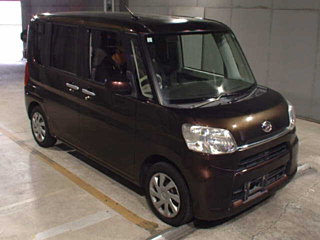 DAIHATSU TANTO 2017