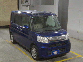 DAIHATSU TANTO 2015