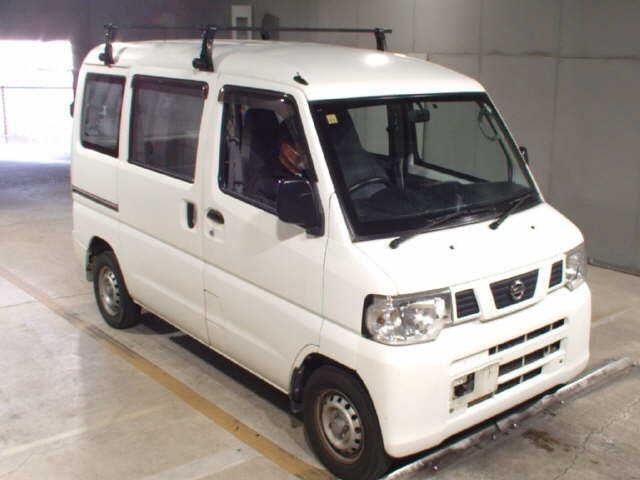 NISSAN CLIPPER VAN 2013