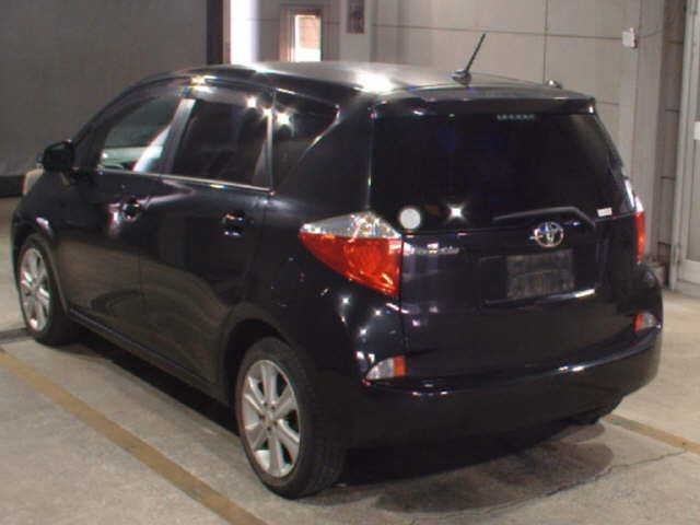 TOYOTA RACTIS 2010