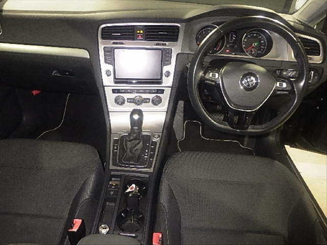 VOLKSWAGEN GOLF VARIANT 2016